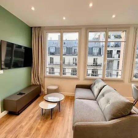 Apartment Very Bright Newly Renovated With Ac